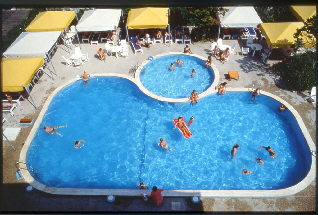 Hotel Caravelle&Minicaravelle Лідо-ді-Єзоло Екстер'єр фото